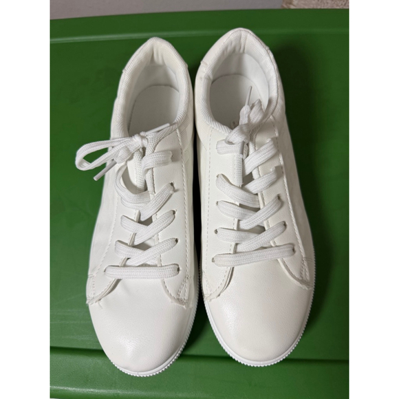 Unbranded Shoes - White Sneakers EUR 39.5